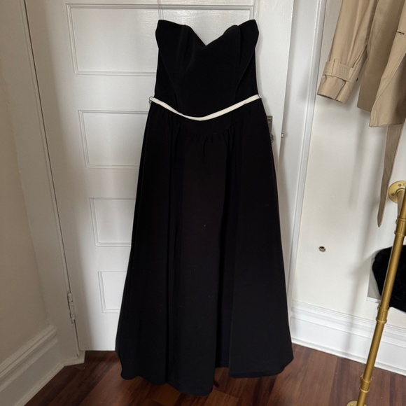 Meshki- Penny Strapless Contrast Midi Dress - Black & White - Picture 4 of 5